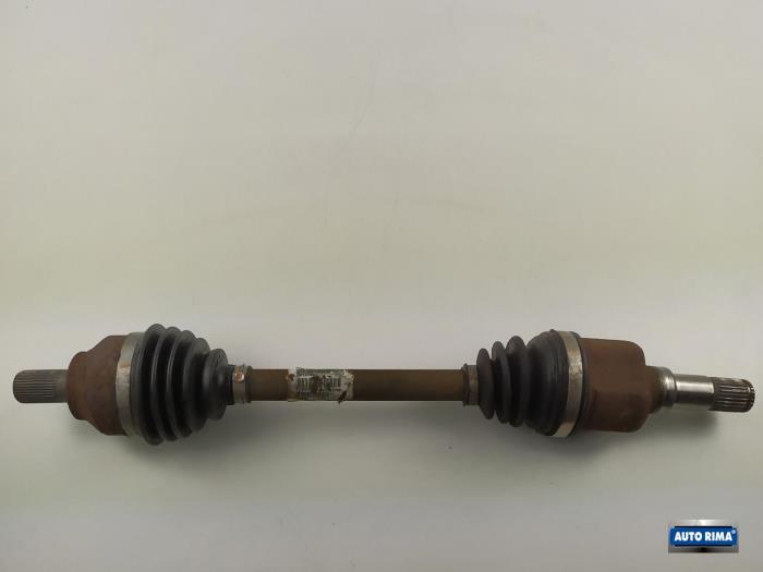 Front drive shaft, left from a Volvo C30 2011