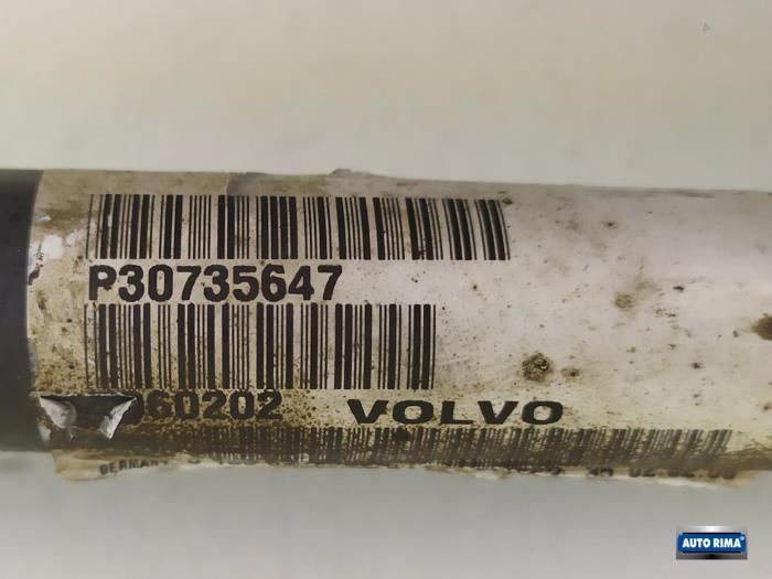 Drive shaft, rear left from a Volvo XC70 2006
