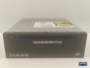 Usados Reproductor de DVD Volvo V70 Precio € 74,95 Norma de margen ofrecido por Auto Rima Druten
