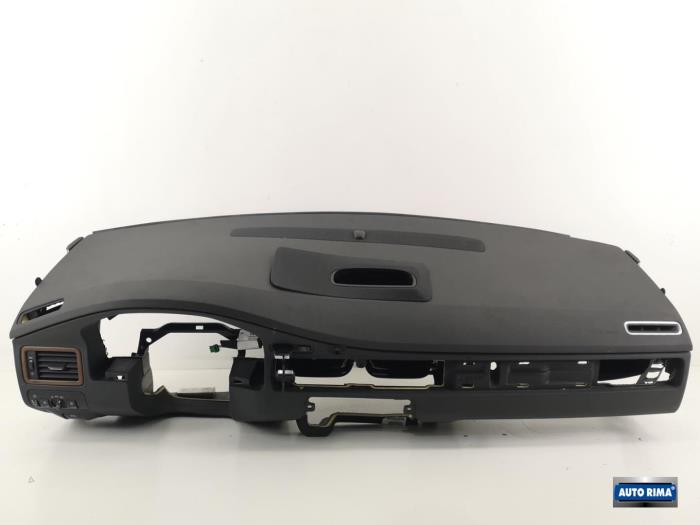 Używane Panel Volvo V70 (BW) 2.4 D5 20V Cena € 349,95 Procedura marży oferowane przez Auto Rima 