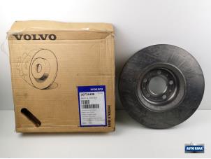 Used Front brake disc Volvo XC90 Price € 49,95 Margin scheme offered by Auto Rima Druten
