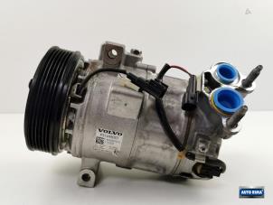 Used Air conditioning pump Volvo XC60 II (UZ) 2.0 D5 16V AWD Price € 199,95 Margin scheme offered by Auto Rima Druten