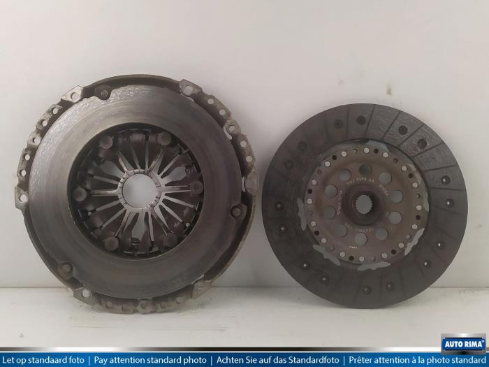 Clutch kit (complete) from a Volvo XC60 2013