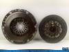 Clutch kit (complete) from a Volvo S40 (MS), 2004 / 2012 2.0 D 16V, Saloon, 4-dr, Diesel, 1.998cc, 100kW (136pk), FWD, D4204T, 2004-01 / 2010-12, MS75 2006