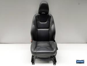 Used Seat, left Volvo V60 Price € 149,95 Margin scheme offered by Auto Rima Druten