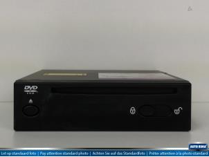 Usagé Lecteur DVD Volvo V70 (BW) 2.4 D5 20V Prix € 99,95 Règlement à la marge proposé par Auto Rima Druten
