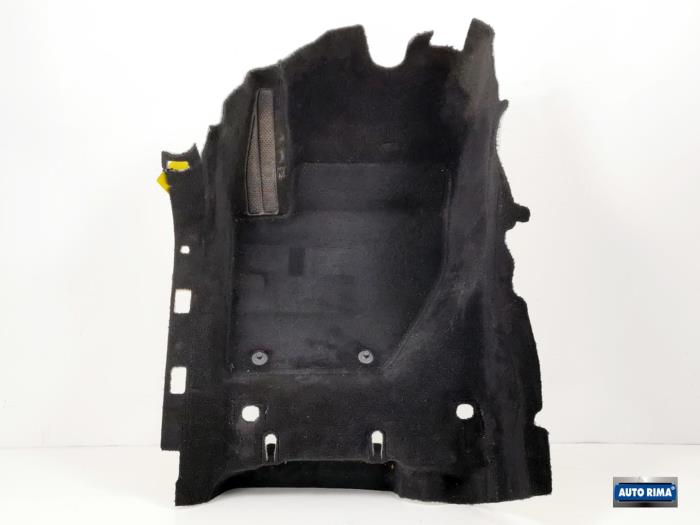 Begagnade Matta Volvo V40 Pris € 49,95 Marginaltabell erbjuds av Auto Rima 