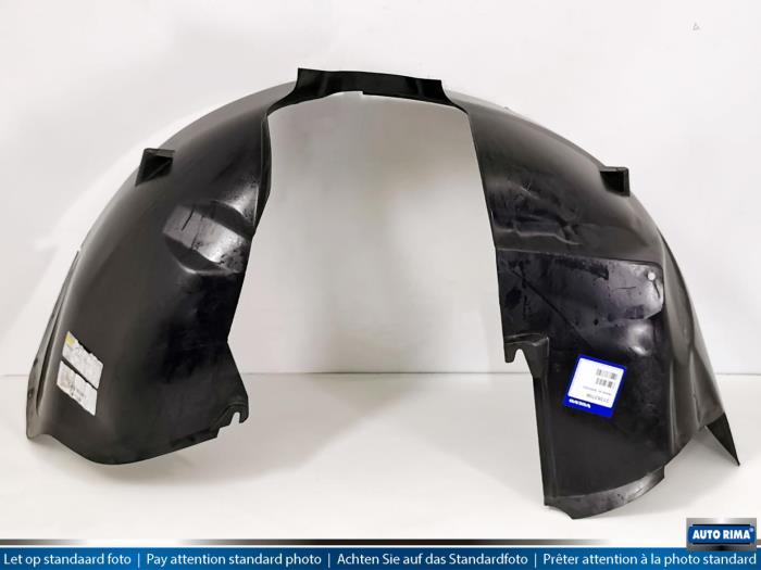 Begagnade Isolering, hjulhus Volvo XC90 Pris € 24,95 Marginaltabell erbjuds av Auto Rima 