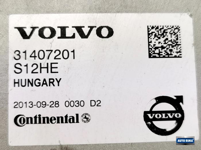 Przetwornica z Volvo V60 I (FW/GW) 2.4 D6 20V Plug-in Hybrid AWD 2014