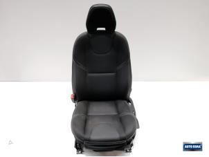 Used Seat, left Volvo V40 Price € 124,95 Margin scheme offered by Auto Rima Druten