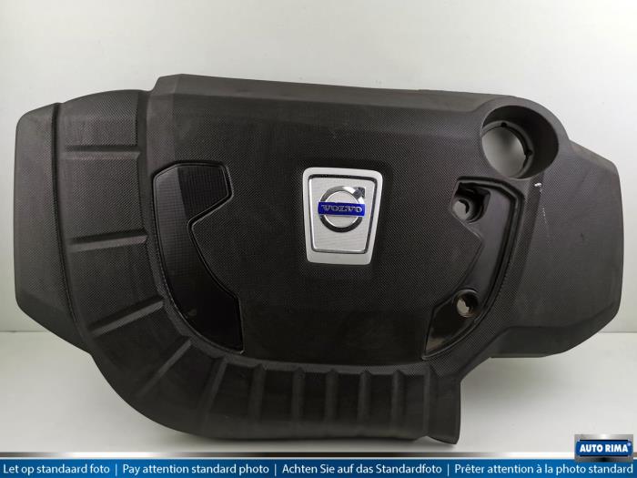 Plaque de protection moteur d'un Volvo V40 (MV) 2.0 D4 20V 2015