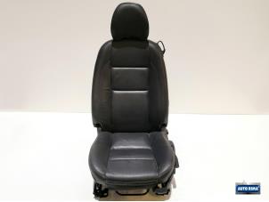 Używane Fotel lewy Volvo C30 Cena € 149,95 Procedura marży oferowane przez Auto Rima Druten