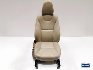 Used Seat, right Volvo XC60 Price € 174,95 Margin scheme offered by Auto Rima Druten