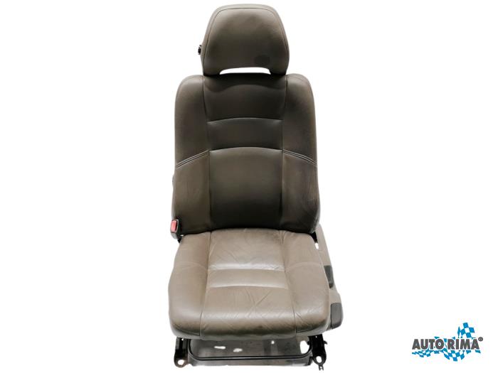 Gebrauchte Sitz links Volvo V70 (GW/LW/LZ) 2.0 10V Preis € 124,95 Margenregelung angeboten von Auto Rima 