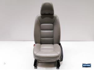 Used Seat, left Volvo S80 Price € 149,95 Margin scheme offered by Auto Rima Druten