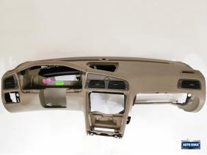 Gebrauchte Armaturenbrett Volvo XC70 (SZ) XC70 2.4 T 20V Preis € 249,95 Margenregelung angeboten von Auto Rima Druten