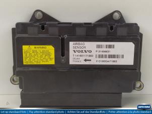 Usados Módulo de Airbag Volvo V40 (MV) 1.6 T3 GTDi 16V Precio € 74,95 Norma de margen ofrecido por Auto Rima Druten