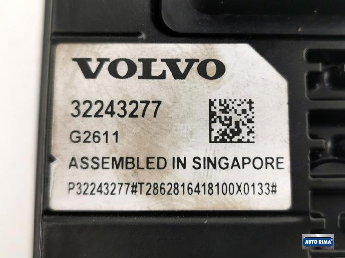 ADSM camera from a Volvo V60 II (ZW) 2.0 D4 16V AWD Geartronic 2019