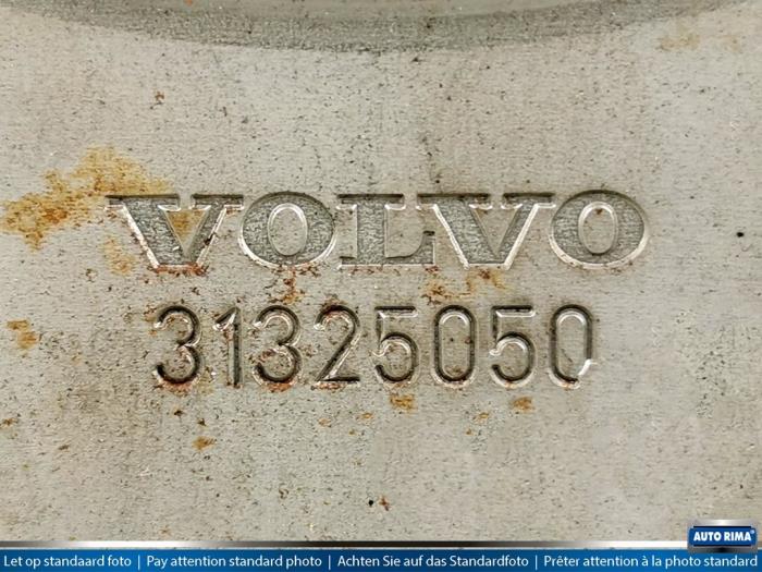 Corona de arranque de un Volvo V60 I (FW/GW) 2.0 D3 16V 2016