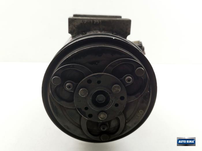 Air conditioning pump from a Volvo C70 (NC) 2.0 T 20V 2003