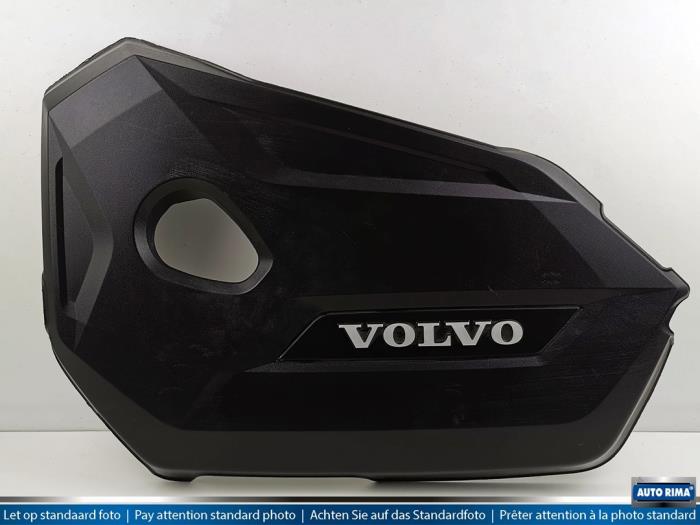 Volvo V40 Engine covers stock