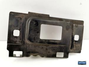 Used Front bumper bracket, left Volvo S70 2.5 TDI Price € 24,95 Margin scheme offered by Auto Rima Druten