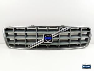 Używane Grill Volvo XC70 (SZ) XC70 2.5 T 20V Cena € 49,95 Procedura marży oferowane przez Auto Rima Druten