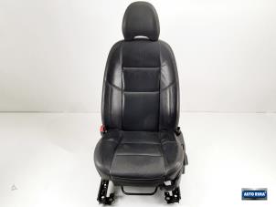 Used Seat, left Volvo S40 (MS) 2.0 D 16V Price € 149,95 Margin scheme offered by Auto Rima Druten