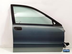 Used Front door 4-door, right Volvo V40 (VW) 2.0 16V T4 Price € 74,95 Margin scheme offered by Auto Rima Druten