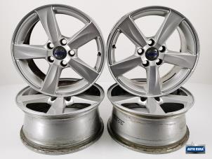 Used Set of sports wheels Volvo V40 (MV) 1.6 D2 Price € 149,95 Margin scheme offered by Auto Rima Druten