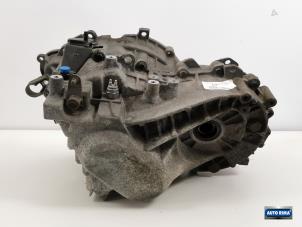 Used Gearbox Volvo V40 (VW) 2.0 16V Price € 249,95 Margin scheme offered by Auto Rima Druten