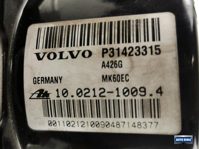 Ordinateur ABS d'un Volvo V40 (MV) 2.0 D4 16V 2016