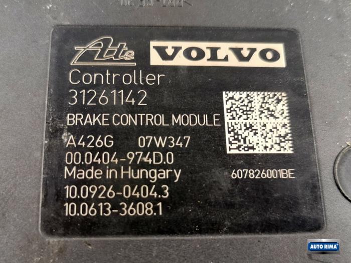 ABS pump from a Volvo V70 (BW) 2.4 D5 20V 2008