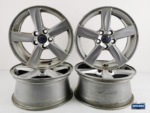 Used Set of sports wheels Volvo V50 (MW) 1.6 D2 16V Price € 149,95 Margin scheme offered by Auto Rima Druten