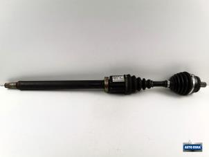 Used Front drive shaft, right Volvo C70 (NC) 2.4 T 20V Price € 99,95 Margin scheme offered by Auto Rima Druten