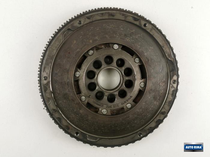 Gebrauchte Doppelte Masse Schwungrad Volvo V70 (BW) 2.5 FT 20V Preis € 124,95 Margenregelung angeboten von Auto Rima Druten