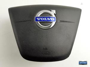 Usagé Airbag gauche (volant) Volvo V60 I (FW/GW) 1.6 T3 16V Prix € 99,95 Règlement à la marge proposé par Auto Rima Druten