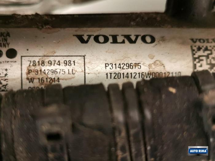 Caja de dirección de un Volvo V60 I (FW/GW) 2.0 D4 16V 2016