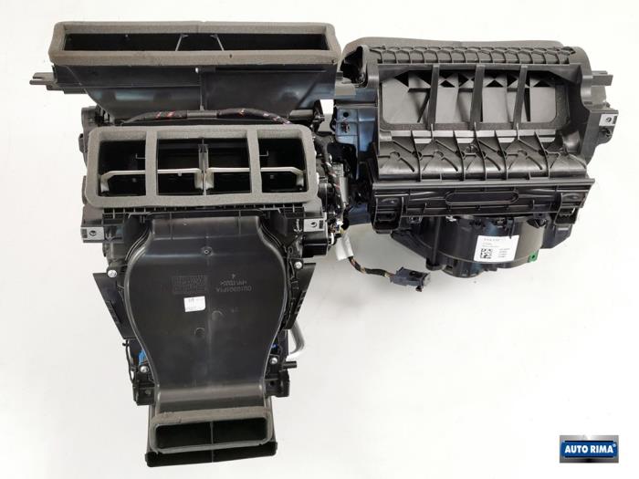 Relais Ventilateur Chauffage Volvo XC90 - Pièce Neuve POLCAR, Réf. 08693262