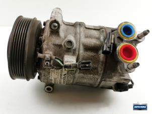 Używane Pompa klimatyzacji Volvo V60 I (FW/GW) 2.0 D4 16V Cena € 124,95 Procedura marży oferowane przez Auto Rima Druten