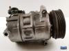 Air conditioning pump from a Volvo V60 I (FW/GW) 2.0 D4 16V 2017