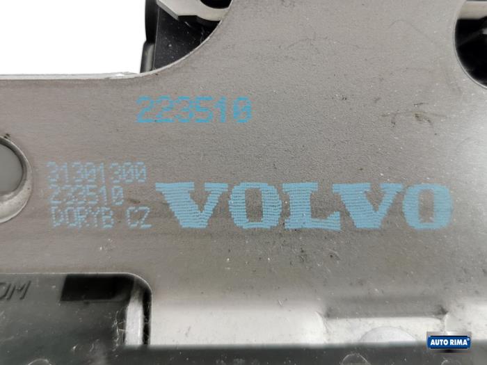 Tailgate lock mechanism Volvo XC60 I 2.0 DRIVe 20V - 31301300