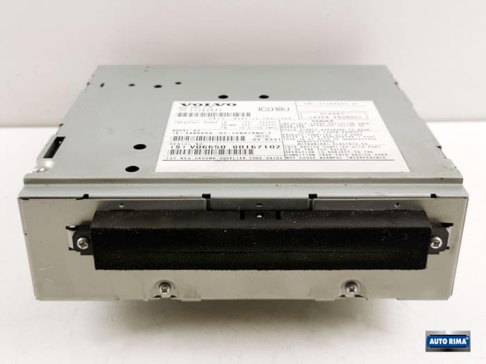 Używane Odtwarzacz CD Volvo V50 (MW) 1.8 16V Cena € 49,95 Procedura marży oferowane przez Auto Rima 