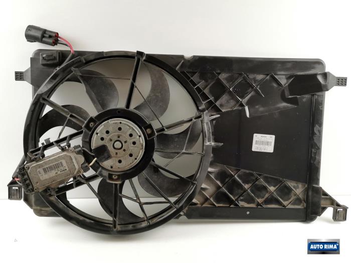 Cooling fans from a Volvo V50 (MW) 2.0 16V 2008