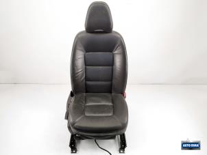 Used Seat, right Volvo V70 (BW) 2.4 D5 20V 205 Price € 149,95 Margin scheme offered by Auto Rima Druten