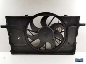 Usagé Ventilateur Volvo V50 (MW) 2.4 20V Prix € 49,95 Règlement à la marge proposé par Auto Rima Druten