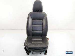 Used Seat, right Volvo V70 (BW) 2.4 D5 20V Price € 149,95 Margin scheme offered by Auto Rima Druten