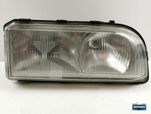 Used Headlight, right Volvo 850 Estate 2.5i 10V Price € 34,95 Margin scheme offered by Auto Rima Druten