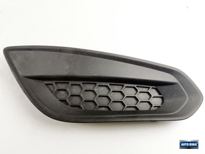 Plaque de protection feu antibrouillard droit d'un Volvo S60 II (FS) 2.0 D4 20V 2012
