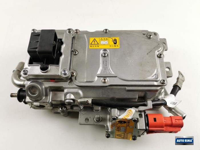 Przetwornica z Volvo V60 I (FW/GW) 2.4 D6 20V AWD Twin Engine Plug-in Hybrid 2014